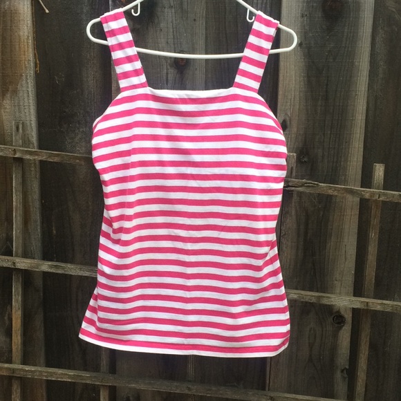 Express Tops - Express 🌺 stretch tank